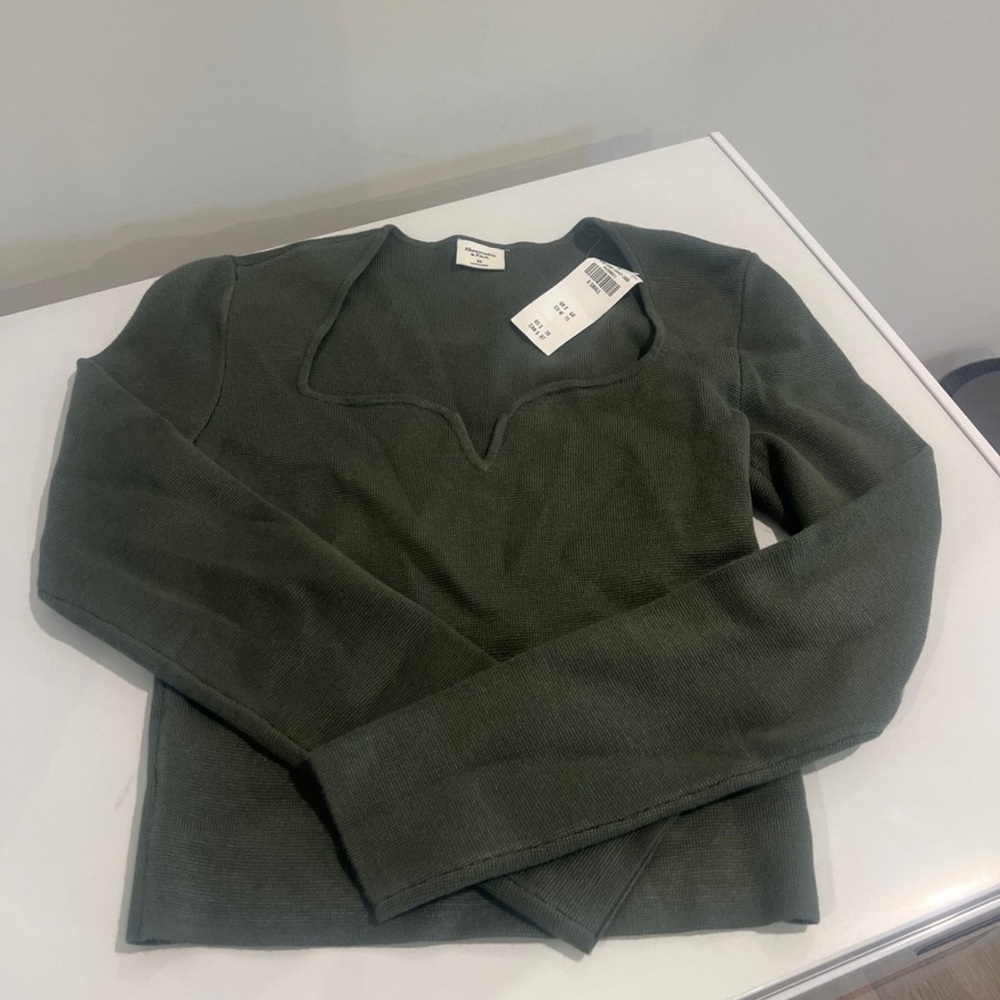 Women's Abercrombie Sweater